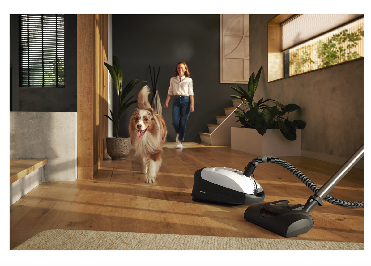 Aspiradora Miele Classic C1 PowerLine para perros y gatos - Lotus white